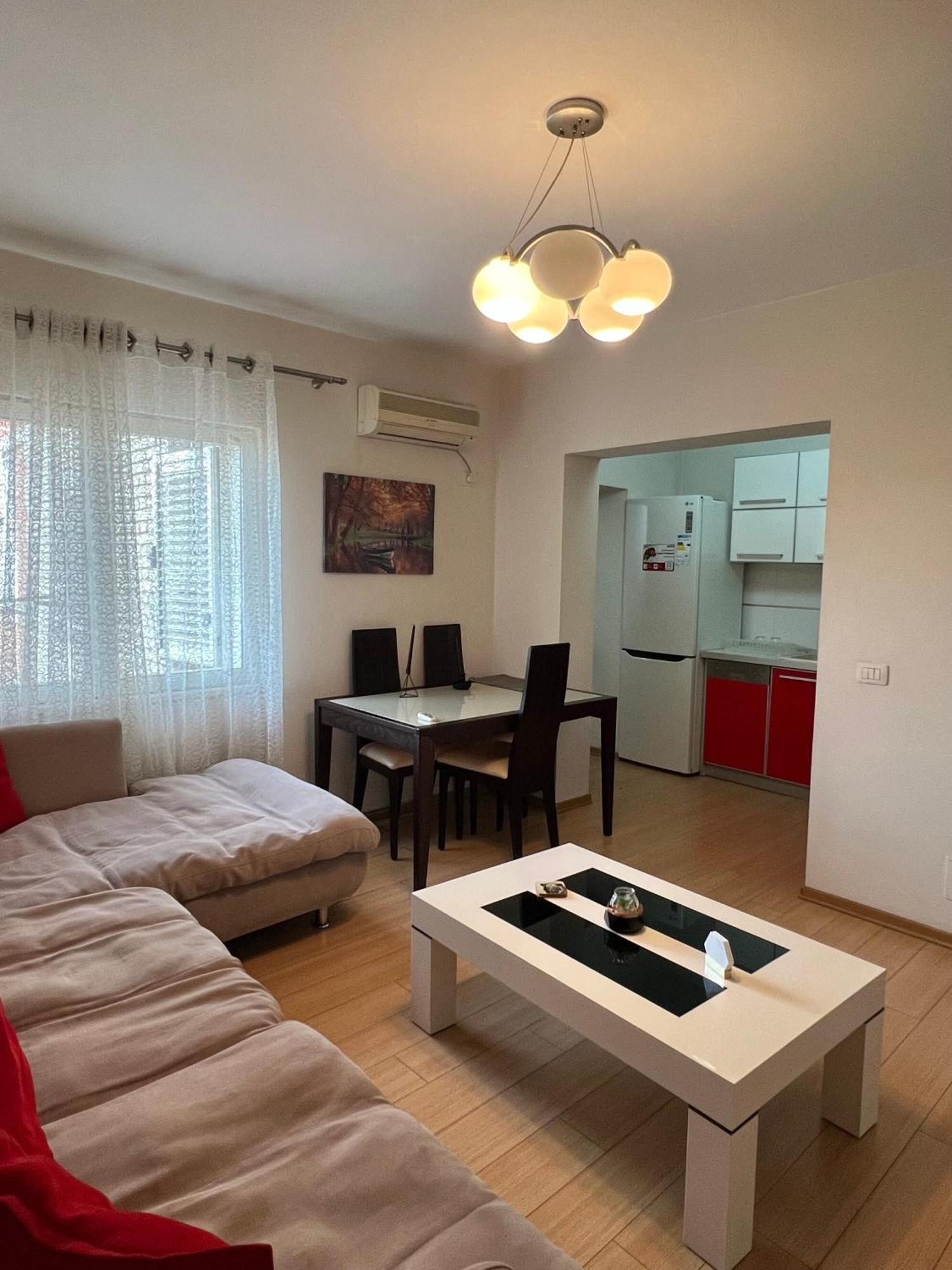 Blloku Family Apartment Tirana Eksteriør billede